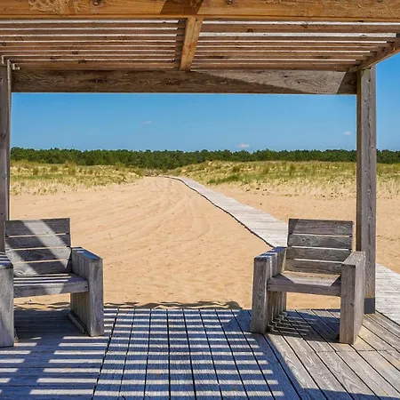 Stunning In La Faute-sur-Mer